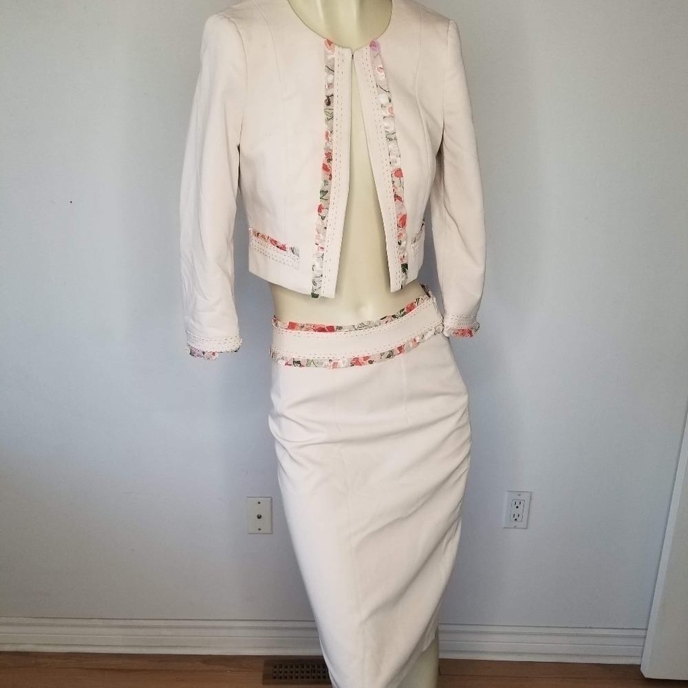 NISSA - blazer bolero & skirt suit